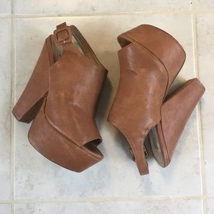 Steve Madden Platform Peep-Toe Sandal Heels